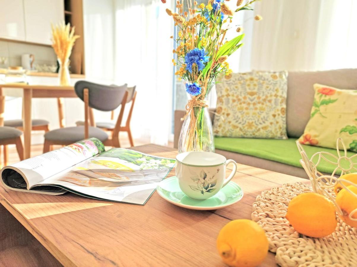 La Ola Apartamenty เมียลโน ภายนอก รูปภาพ